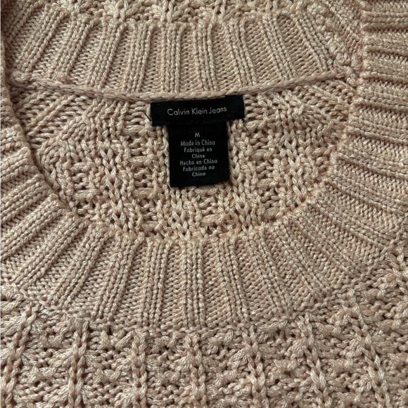 Calvin Klein Sweater - Picture 2 of 3